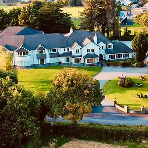 Loch Lein Hotel